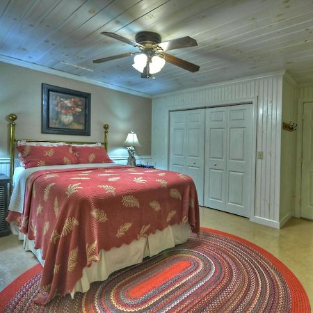 Southern Living Cottage Cozy Up By The Fire Relax On The Porch And Enjoy Peaceful Surroundings Blue Ridge Exterior foto