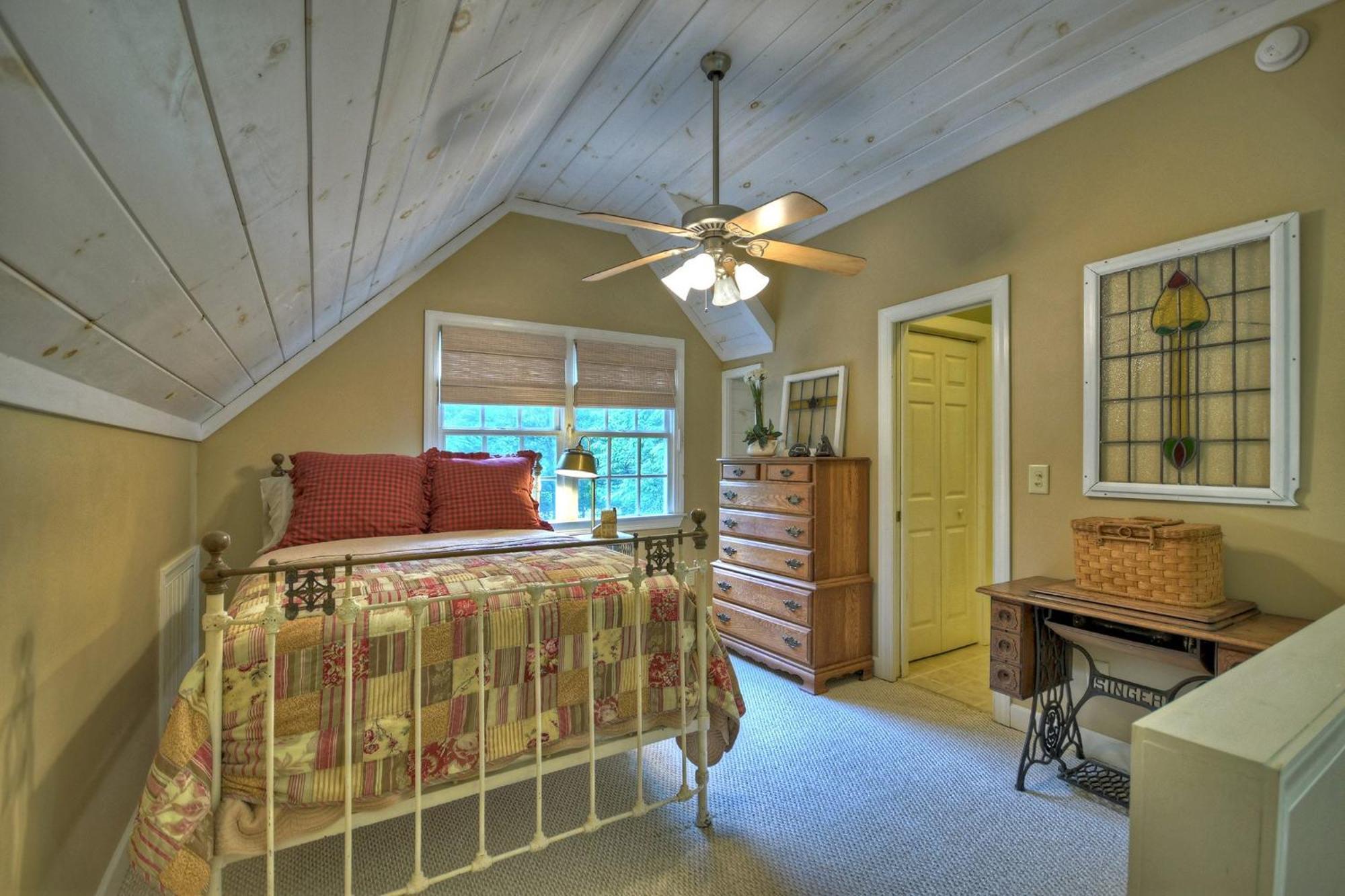 Southern Living Cottage Cozy Up By The Fire Relax On The Porch And Enjoy Peaceful Surroundings Blue Ridge Exterior foto
